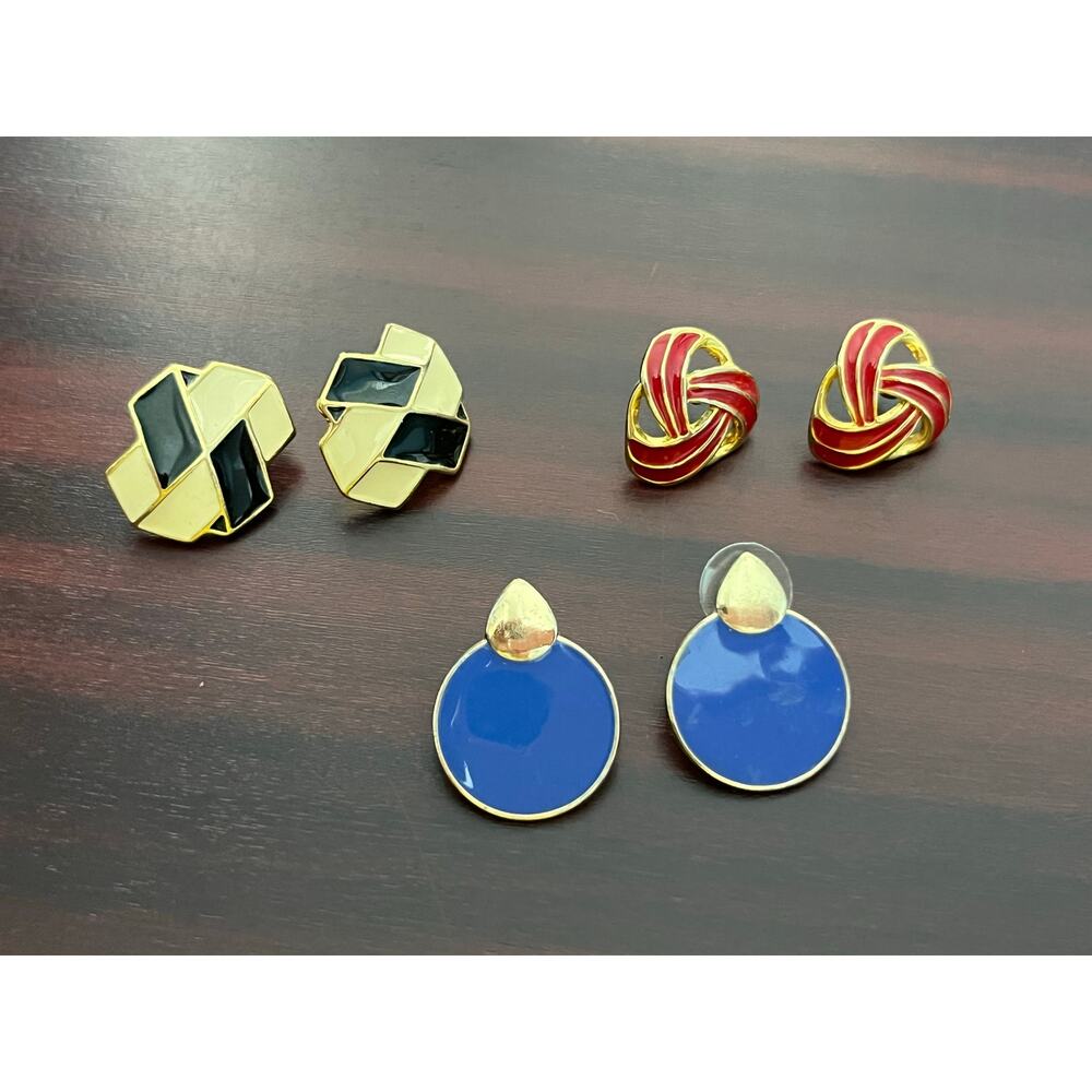 VTG Enamel Gold Tone Earring Lot of 3 80s 90s Preppy Pretty Woman Trifari